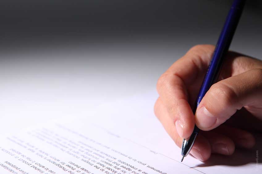 ¿En qué momento debes firmar el contrato de trabajo?