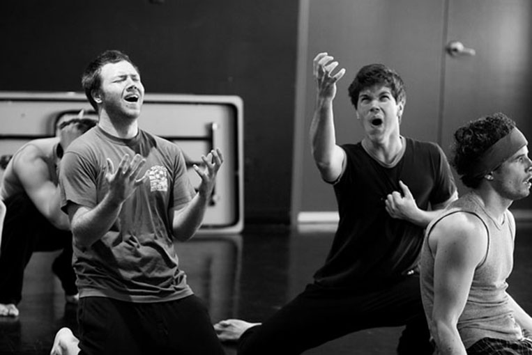 ¿Por qué mucha gente no va al teatro?
